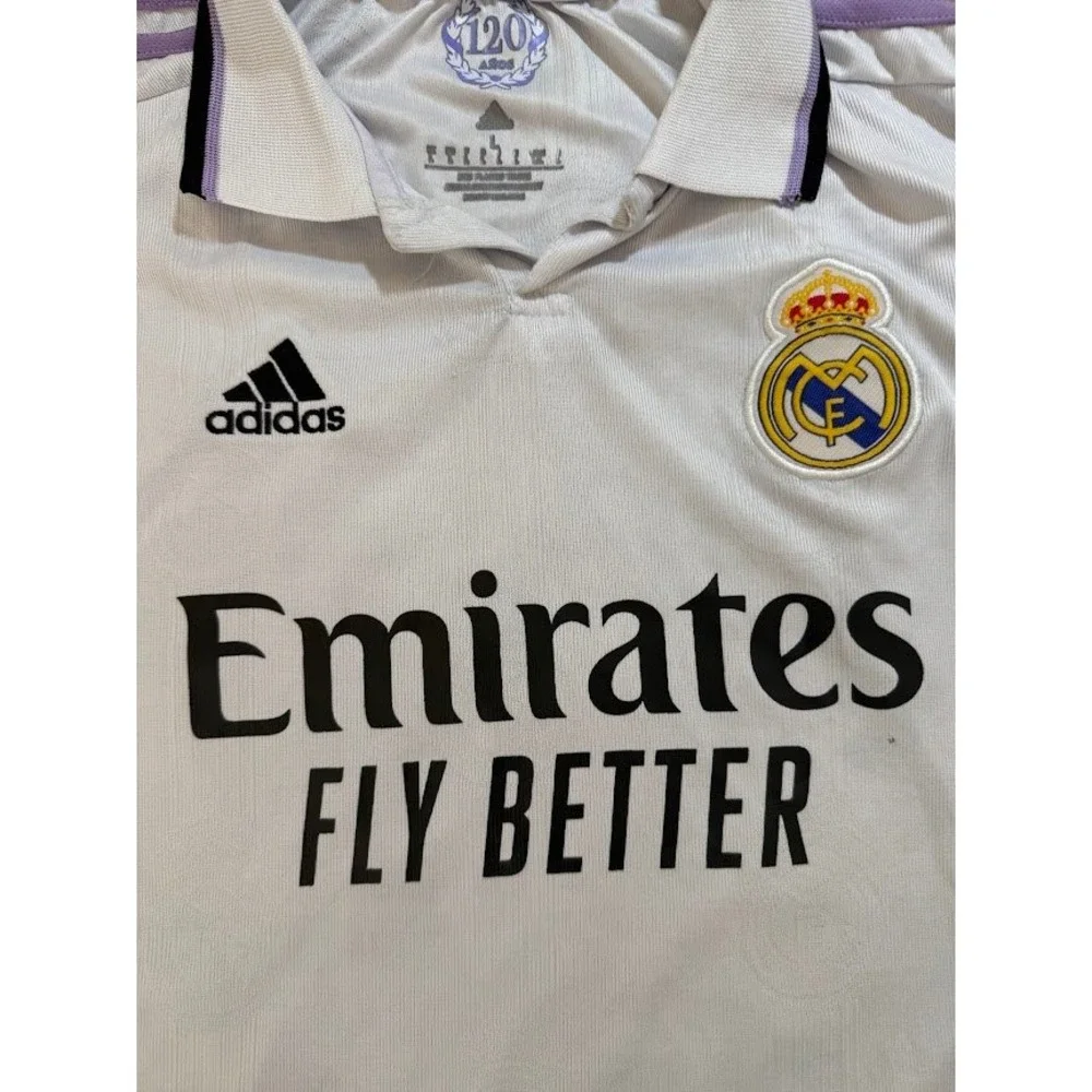 Real Madrid 22/23 120th Anniversary White Adidas‎ Vini Jr #20 Soccer Jersey L